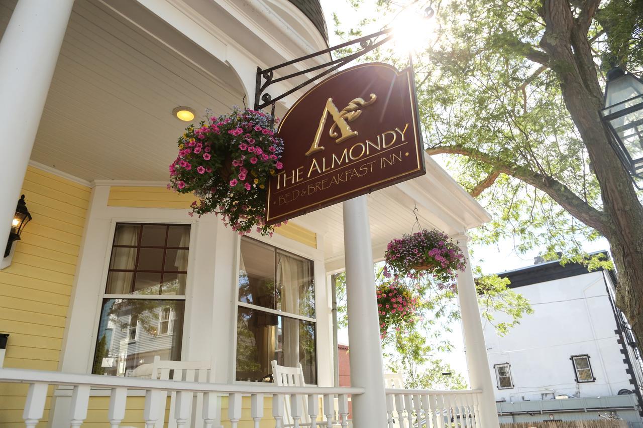 Almondy Inn Bed & Breakfast Newport Zewnętrze zdjęcie